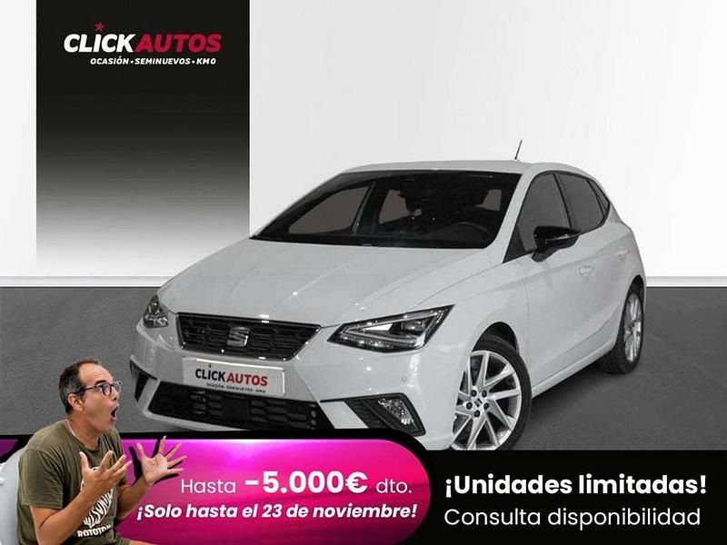 Blanco Usado 2023 Seat Ibiza FR Utilitario | 17.550 € (Buen precio) - Imagen 1/4