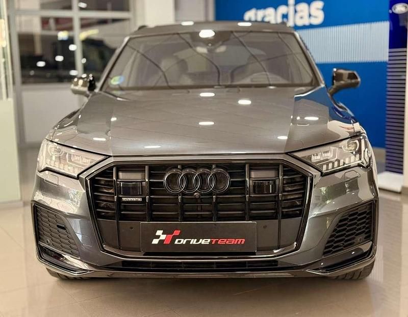 Usado Audi Q7 286 CV (210 kW) 2023 Gris SUV