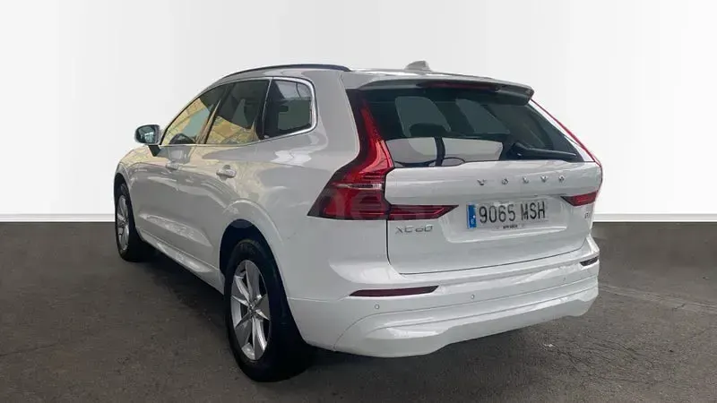 Usado Volvo XC60 Core 197 CV (144 kW) 2024 Blanco SUV