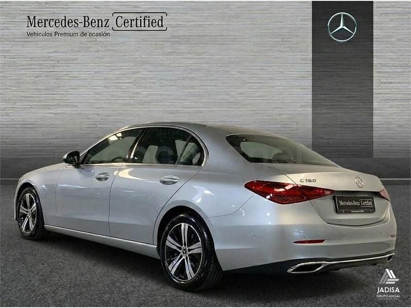 Usado Mercedes C180 170 CV (125 kW) 2022 Gris / plata Berlina