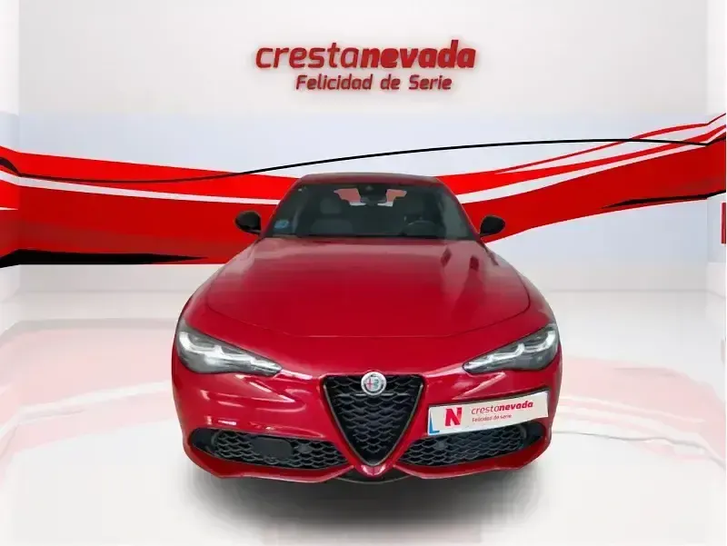 Usado Alfa Romeo Giulia Sprint Sprint 160 CV (117 kW) 2023 Rojo Coupe