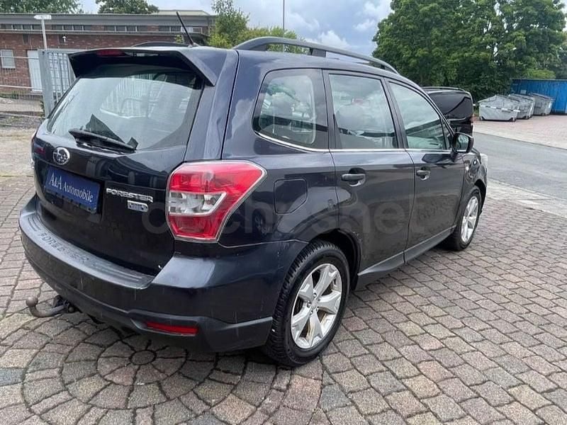 Usado Subaru Forester Sport 148 CV (108 kW) 2015 Gris / plata SUV