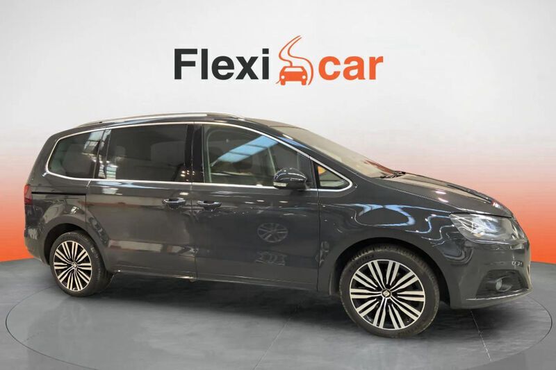 Usado Seat Alhambra 4Drive 177 CV (130 kW) 2019 Gris Monovolumen