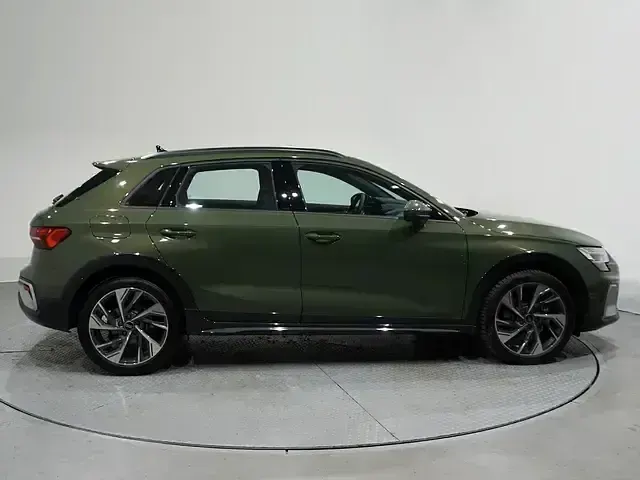 Usado Audi A3 150 CV (110 kW) 2025 Verde Berlina