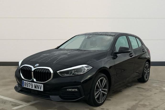 Käytetty BMW 118 Comfort Edition 136 HP (100 kW) 2024 Viistoperä