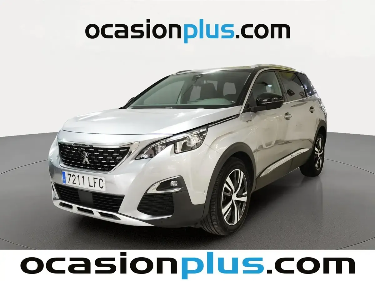 Usado Peugeot 5008 GT-line 181 CV (133 kW) 2020 Gris SUV