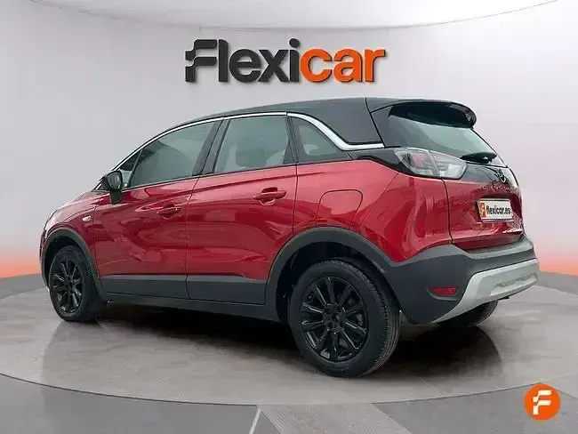 Usado Opel Crossland GS Line 110 CV (80 kW) 2021 Rojo SUV