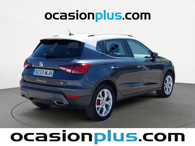 Usado Seat Arona FR 150 CV (110 kW) 2023 Gris SUV