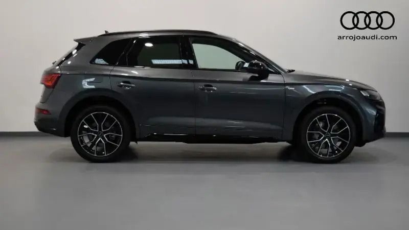 Usado Audi Q5 204 CV (150 kW) 2024 Gris/plata SUV