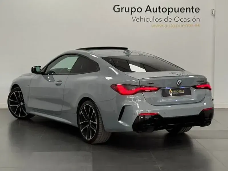 Usado BMW M440 M Sport 374 CV (275 kW) 2022 Gris / plata Coupe