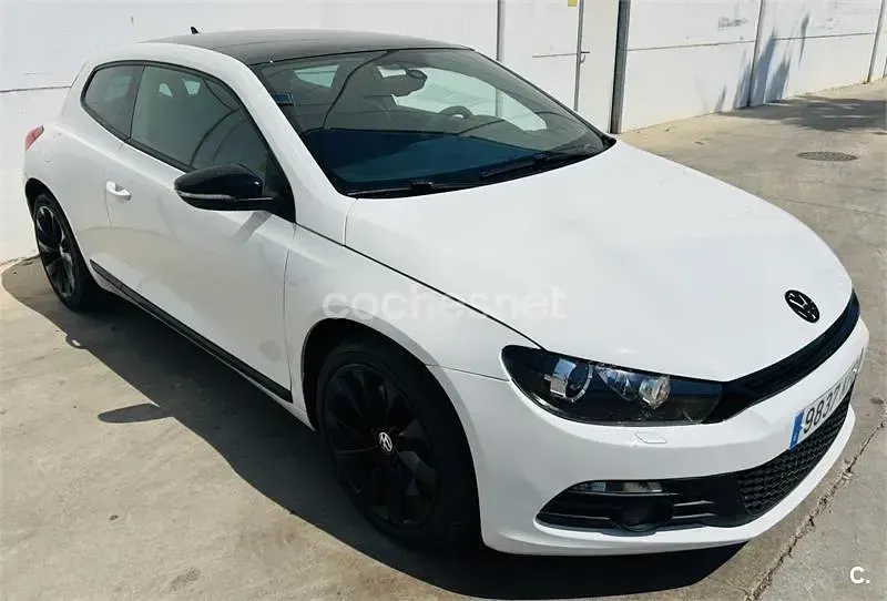 Usado VW Scirocco 160 CV (117 kW) 2010 Blanco Coupe