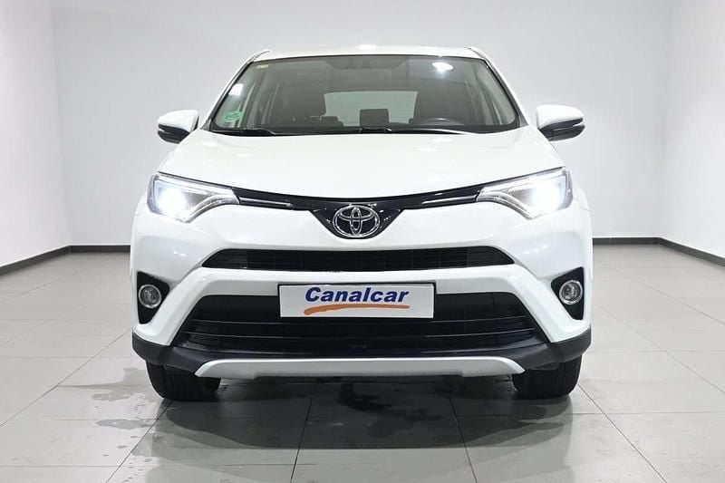 Usado Toyota RAV4 Advance 143 CV (105 kW) 2016 Blanco SUV