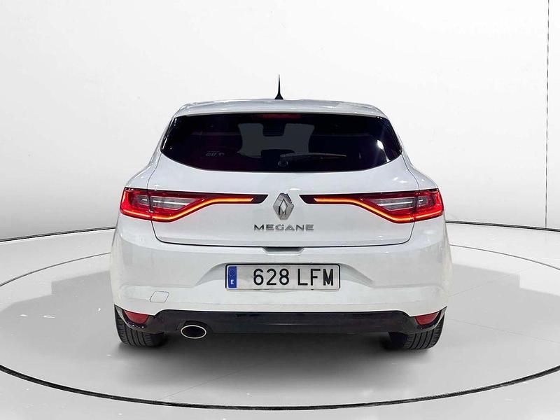 Usado Renault Mégane IV Zen 140 CV (102 kW) 2020 Blanco Berlina