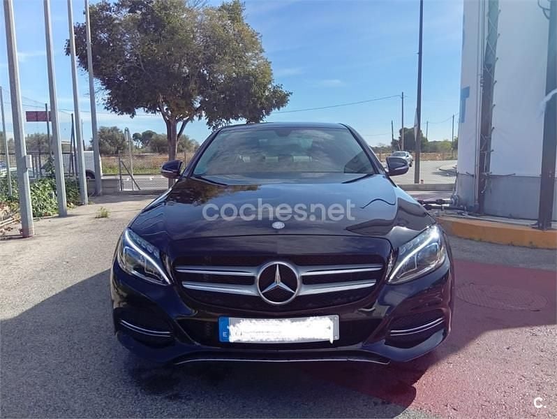 Usado Mercedes C220 170 CV (125 kW) 2016 Negro Berlina