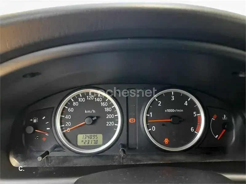 Usado Nissan Almera 136 CV (100 kW) 2006 Azul Berlina