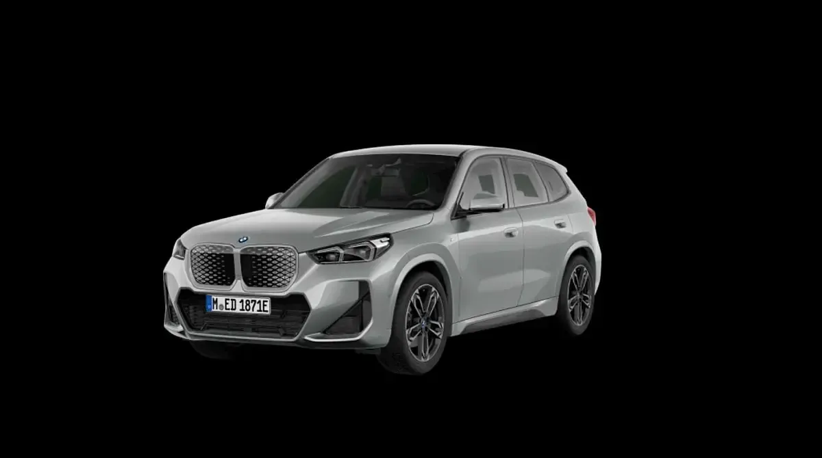 Usado BMW iX1 xLine 230 kW (313 CV) 2024 Plateado SUV
