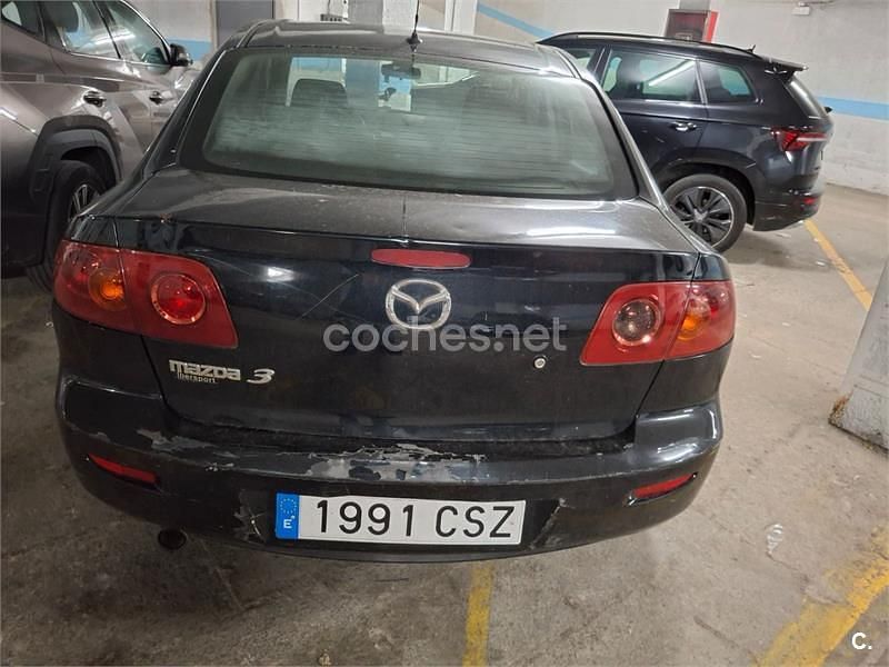 Usado Mazda 3 Sportive 150 CV (110 kW) 2004 Negro Berlina