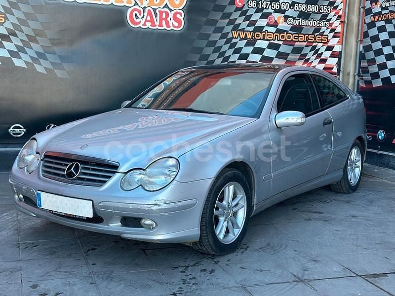 Gris / plata Usado 2001 Mercedes C180 Berlina | 4990 € (Buen precio) - Imagen 1/4