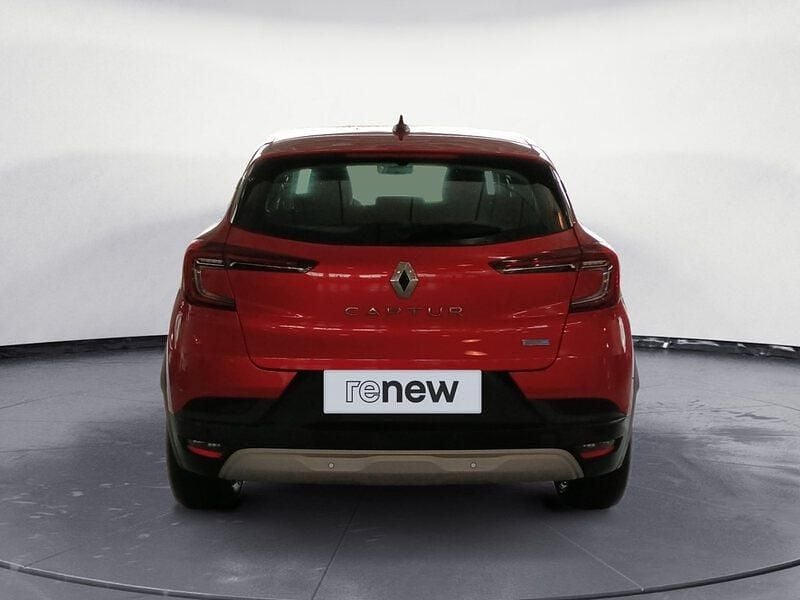 Usado Renault Captur Intens 145 CV (106 kW) 2021 Rojo SUV