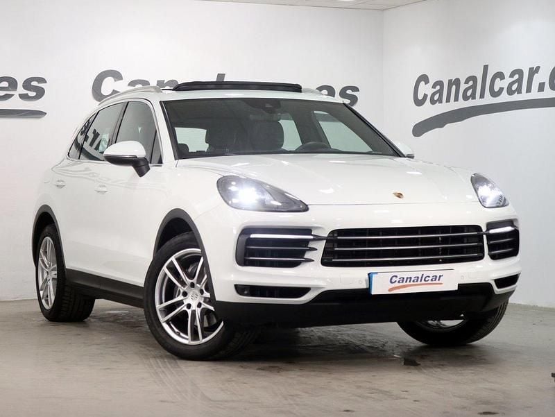 Käytetty Porsche Cayenne 340 HP (250 kW) 2019 Punainen Katumaasturi