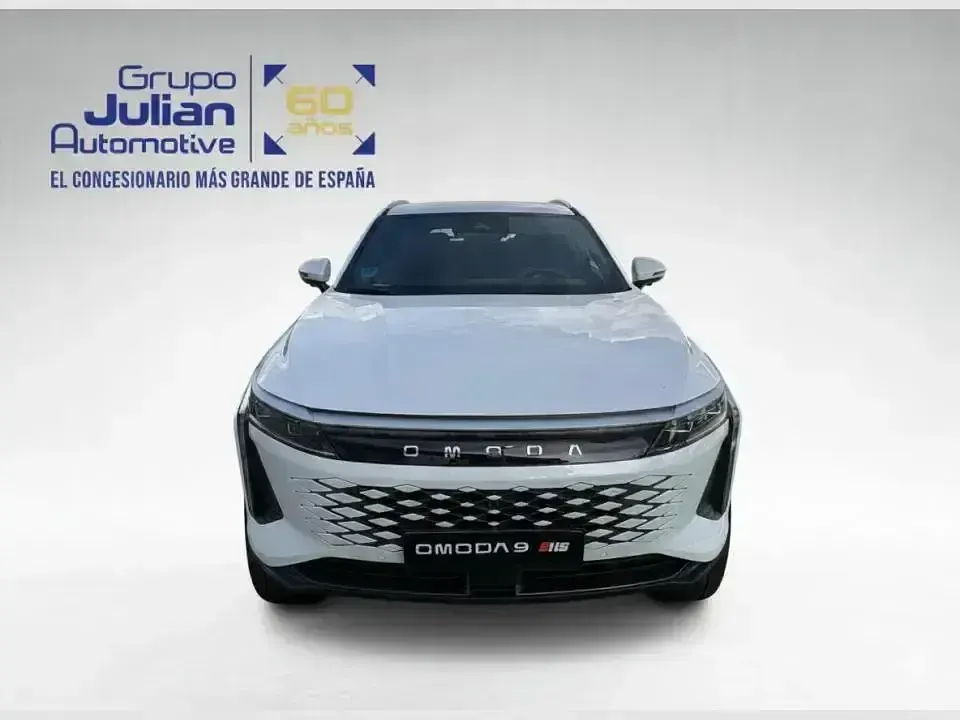 Nuevo Omoda 9 537 CV (394 kW) 2026 Blanco SUV