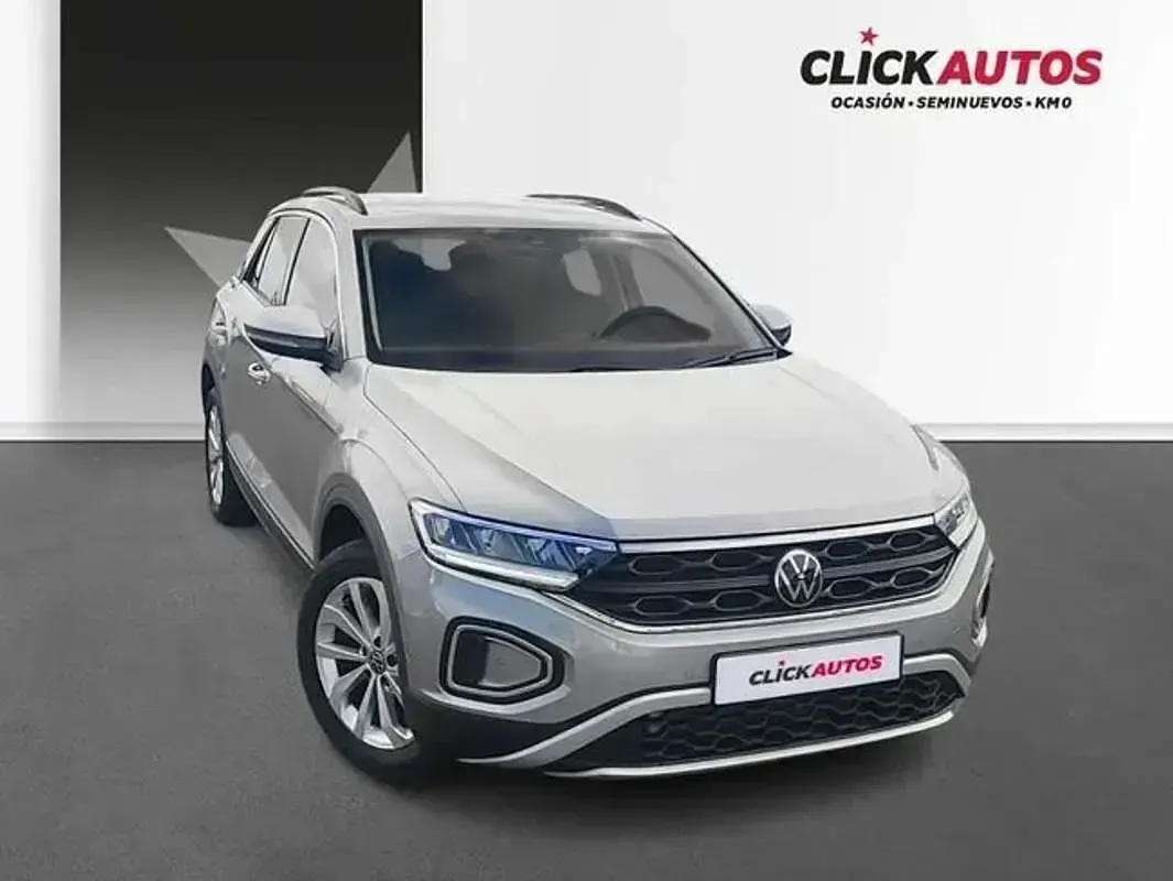 Usado VW T-Roc 116 CV (85 kW) 2025 Plateado SUV