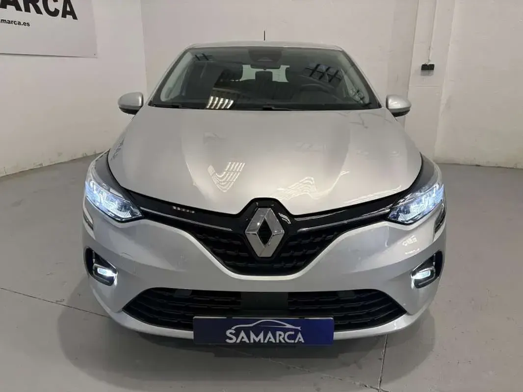 Usado Renault Clio V Intens 140 CV (102 kW) 2021 Gris Utilitario
