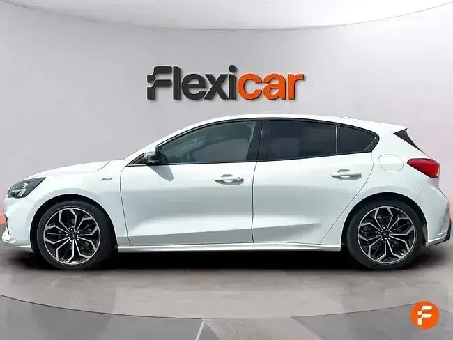 Usado Ford Focus ST-Line 125 CV (91 kW) 2019 Blanco