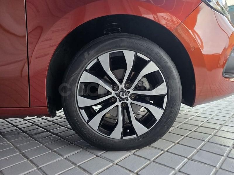 Usado Renault Kangoo Techno 95 CV (69 kW) 2022 Naranja Monovolumen