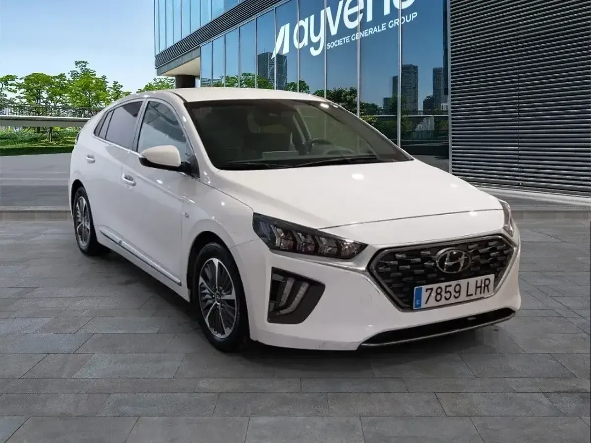 Usado Hyundai Ioniq 141 CV (103 kW) 2020 Blanco Utilitario