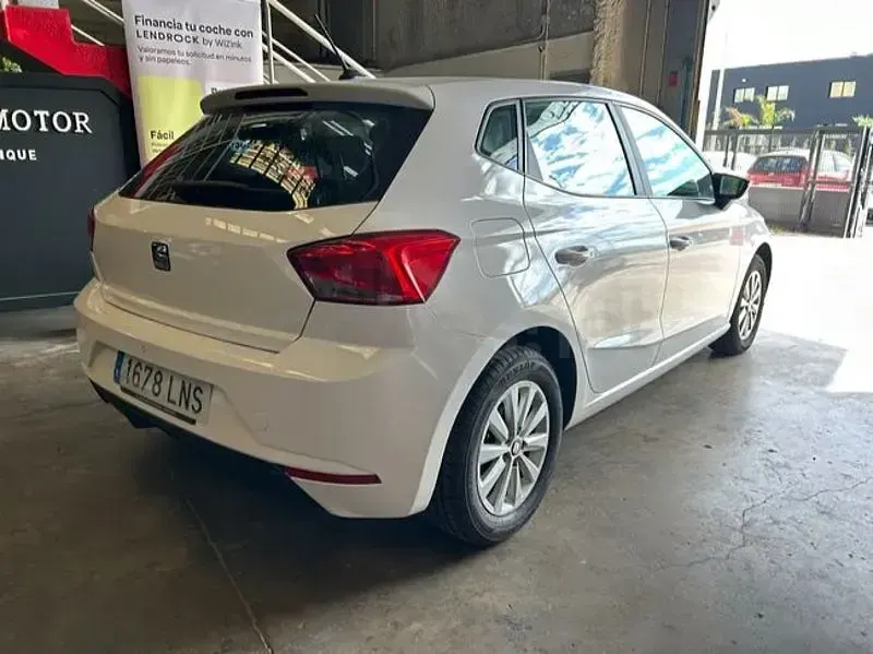 Usado Seat Ibiza Business 90 CV (66 kW) 2021 Blanco Utilitario