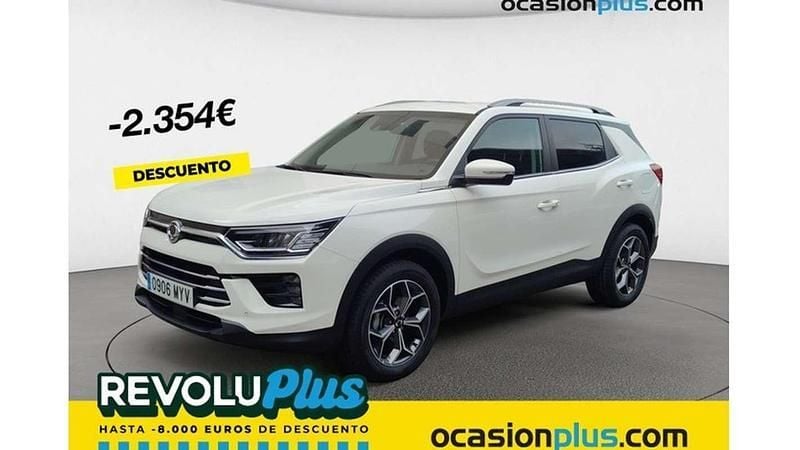Blanco Nuevo 2025 Ssangyong Korando SUV | 23.546 € (Buen precio) - Imagen 1/4