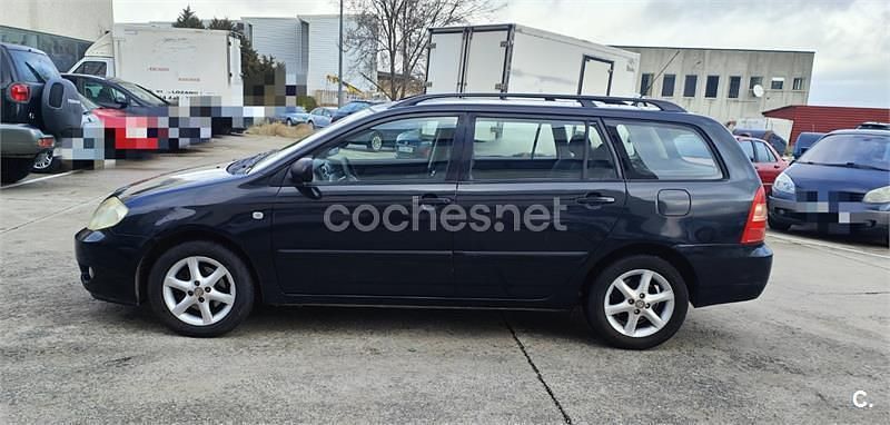 Usado Toyota Corolla Sol 116 CV (85 kW) 2006 Negro Familiar