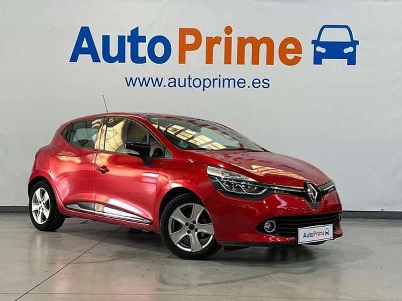 Usado Renault Clio IV Expression 90 CV (66 kW) 2012 Granate Berlina