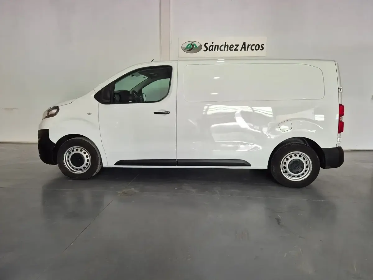 Usado Opel Vivaro-e Combi 102 CV (75 kW) 2021 Blanco Monovolumen