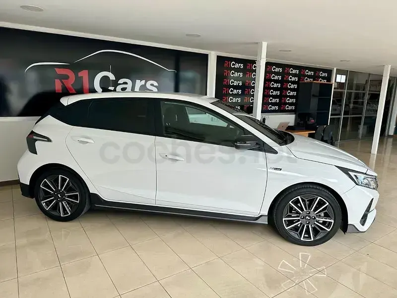 Usado Hyundai i20 N Line 100 CV (73 kW) 2023 Blanco Utilitario