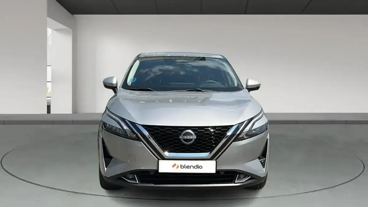 Usado Nissan Qashqai N-Connecta 140 CV (102 kW) 2024 Gris SUV