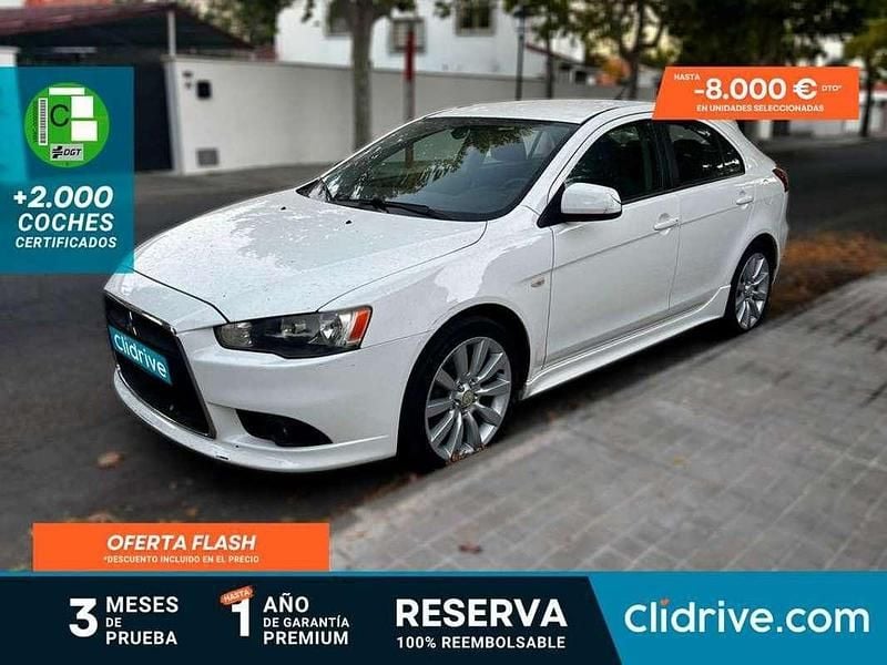 Blanco Usado 2010 Mitsubishi Lancer Sportback Motion Berlina | 3990 € (Buen precio) - Imagen 1/3