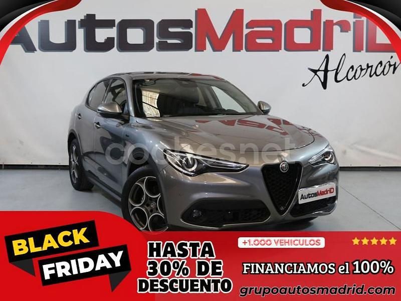 Gris / plata Usado 2020 Alfa Romeo Stelvio Sprint SUV | 25.490 € (Un poco caro) - Imagen 1/4
