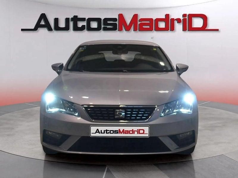 Usado Seat Leon XCELLENCE 130 CV (95 kW) 2020 Gris / plata Berlina
