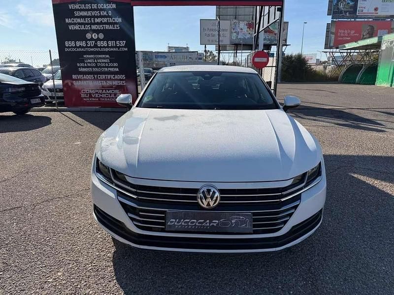 Begagnad VW Arteon Elegance 150 HK (110 kW) 2019 Vit Sportkupé