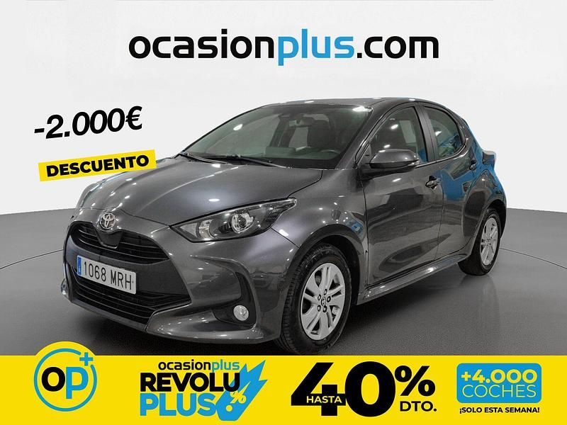 Usado Toyota Yaris Edition 125 CV (91 kW) 2024 Gris Utilitario