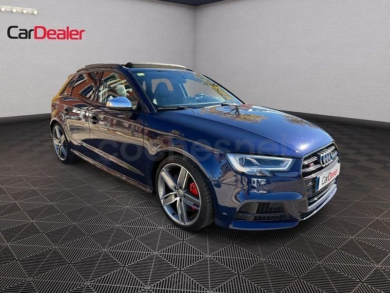 Usado Audi A3 Premium 310 CV (228 kW) 2018 Azul Berlina