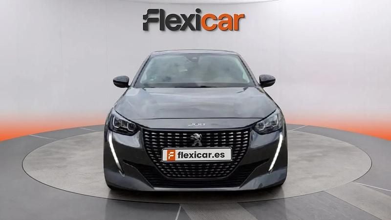 Usado Peugeot 208 Allure 101 CV (74 kW) 2023 Gris Utilitario