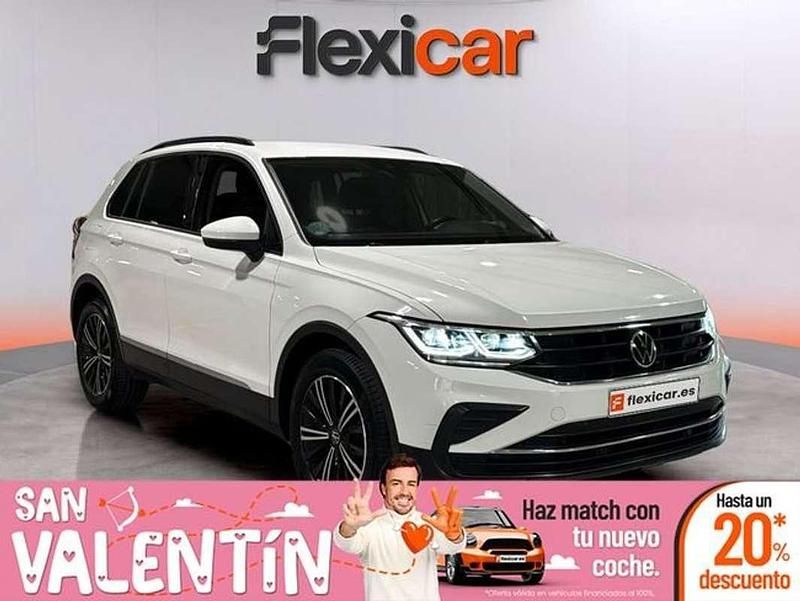 Usado VW Tiguan Life 150 CV (110 kW) 2022 Azul SUV