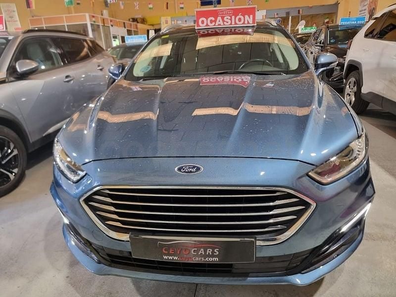 Usado Ford Mondeo Titanium 150 CV (110 kW) 2020 Azul Familiar
