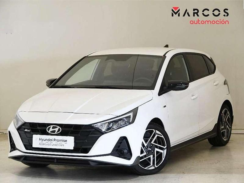 Blanco Usado 2024 Hyundai i20 N Line Utilitario | 16.500 € (Buen precio) - Imagen 1/4