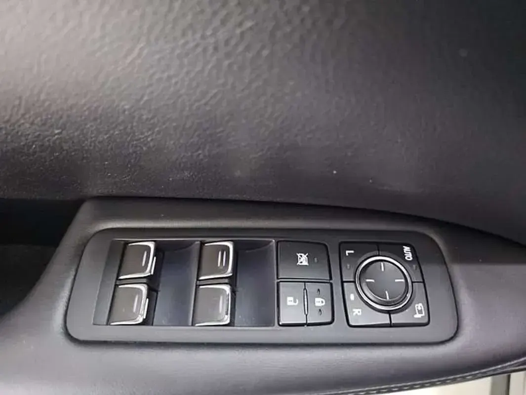 Usado Lexus RX450h Business Edition 315 CV (231 kW) 2021 Plateado SUV