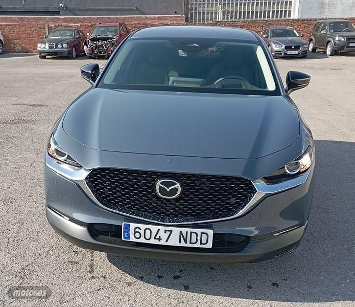 Gris / plateado Usado 2025 Mazda CX-30 Homura-Line SUV | 32.250 € (Caro) - Imagen 1/1