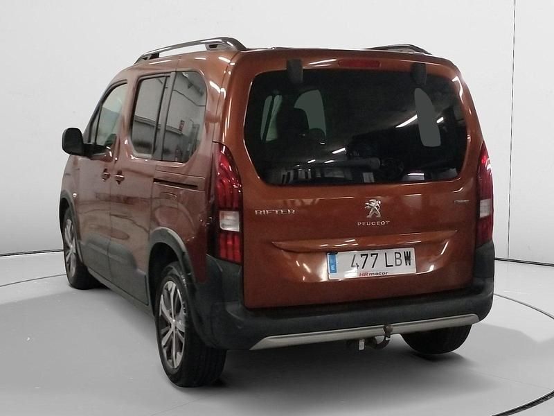 Usado Peugeot Rifter GT 131 CV (96 kW) 2019 Blanco Monovolumen